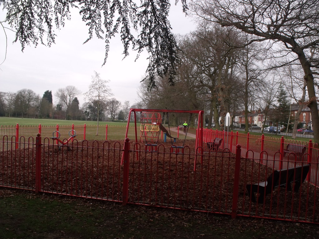Kings Heath Park in winter playground I went to Kings He… Flickr