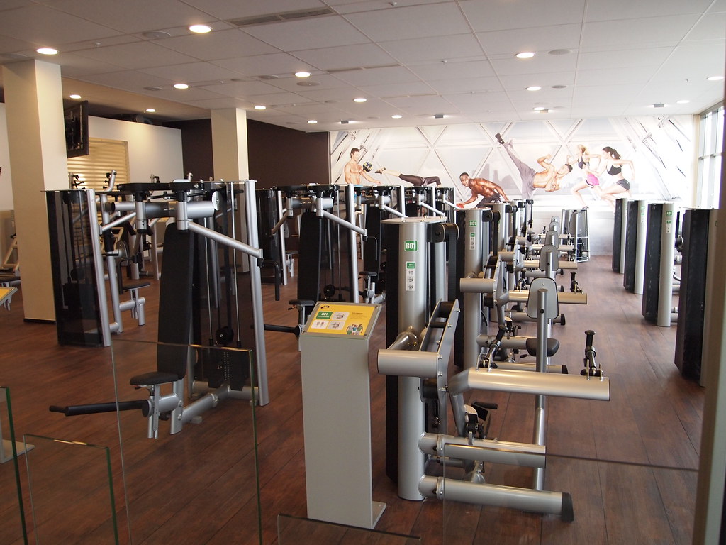 McFitFlagshipStudio NürnbergDoos Grüner Bereich für Ein… Flickr