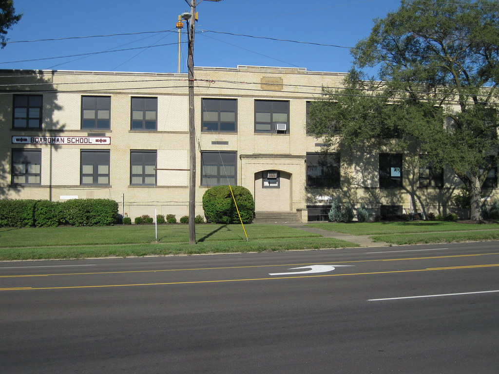082810Boardman Township SchoolBoardman, Ohio (5) Flickr