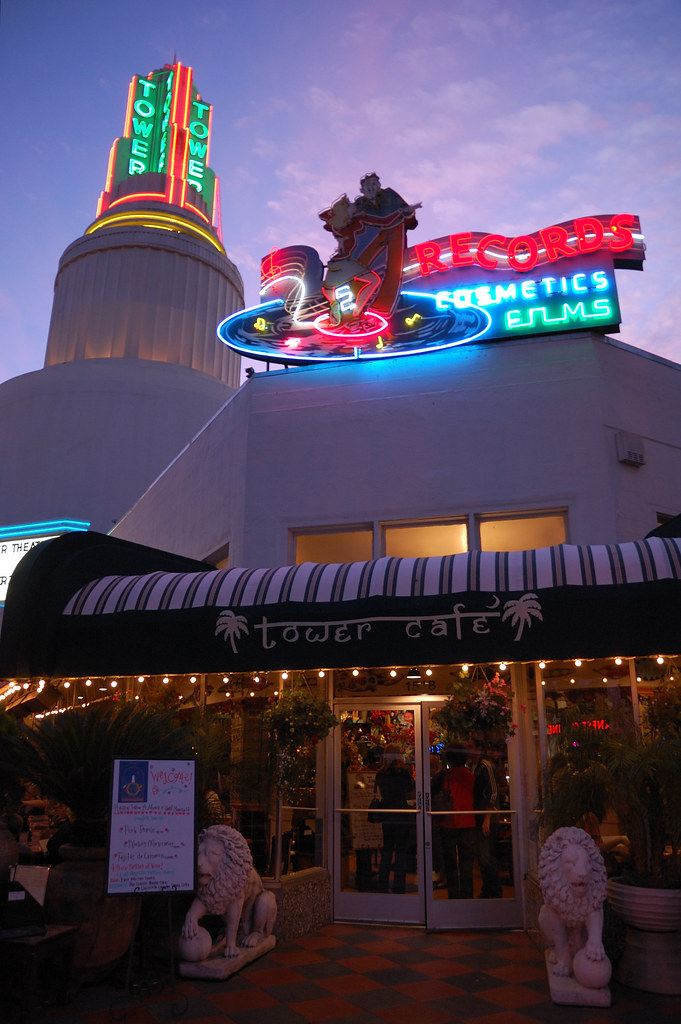 20091026 Tower Cafe Tower Cafe 1518 Broadway Sacramento, C… Tom