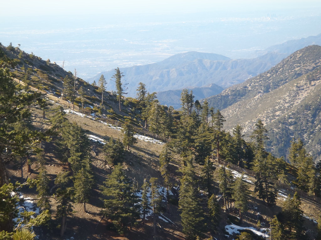 BNTM 59 Slopes of Thunder Mountain (foreground), as seen f… Flickr