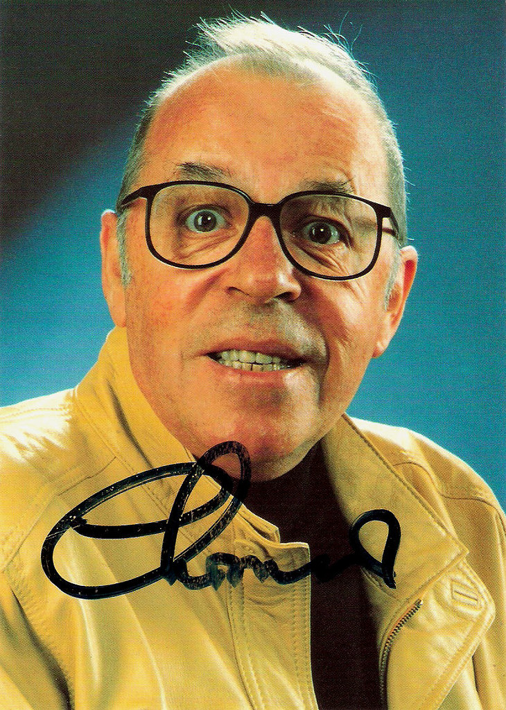 Chris Howland a photo on Flickriver