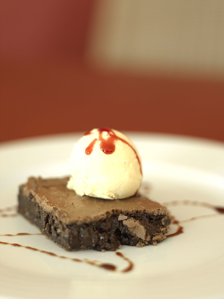 "Brownie" Restaurant Il Basilico"True Italian Essence" a… Flickr