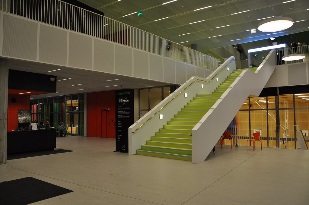 Entrén till Väsby Nya Gymnasium Charlotta Wasteson Flickr