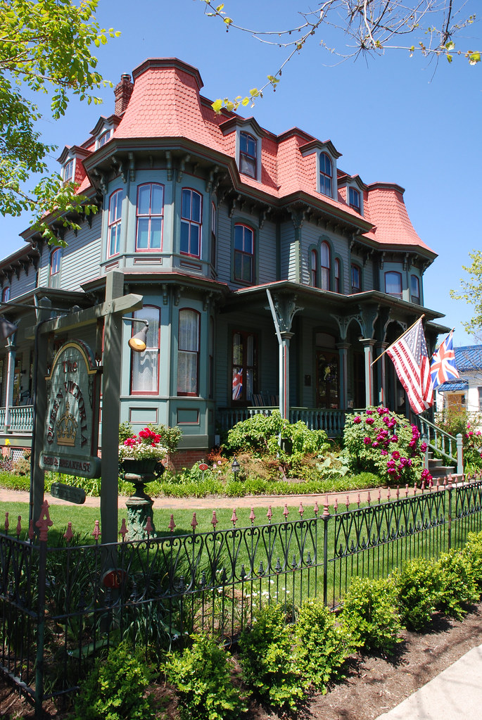 The Queen Victoria, Cape May NJ ho_hokus Flickr