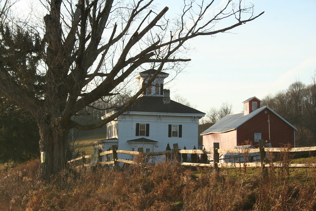 Rockwell Farm The farm dates to 1856 whereas the manor hou… Flickr