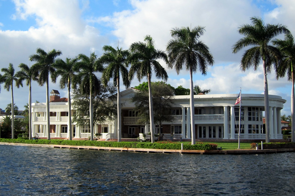 Fort Lauderdale La Maison Blanche La Maison Blanche, or t… Flickr