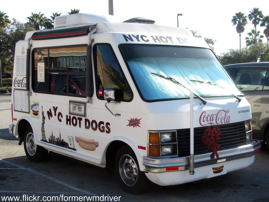 Enterprise "NYC Hot Dogs" Truck Has "Enterprise" on the ho… Flickr