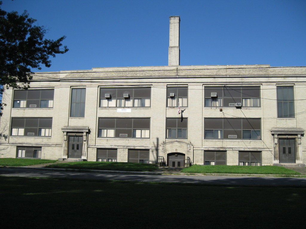 082810Princeton Junior High SchoolYoungstown, Ohio (15… Flickr