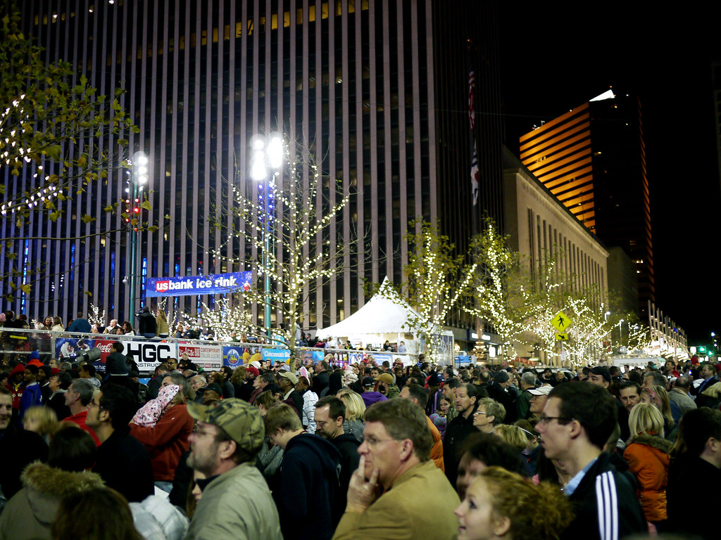 tree lighting 5chw4r7z Flickr