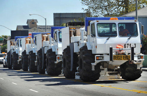 Seismic Trucks 3/9/11 Special seismic trucks generate ac… Flickr