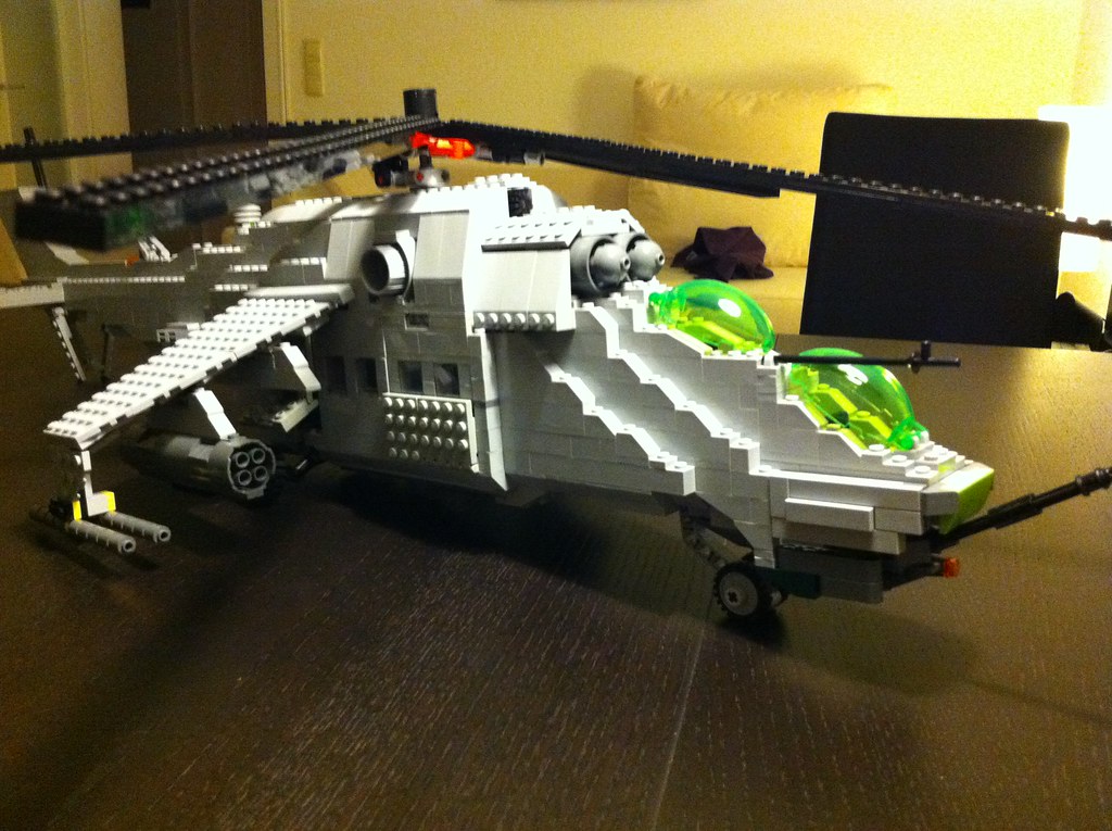 Hind 9 LegoSoldat Flickr
