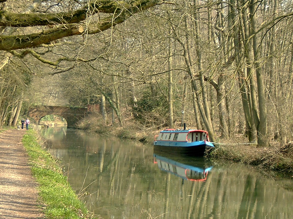Basingstoke Canal, late spring 2004 a photo on Flickriver