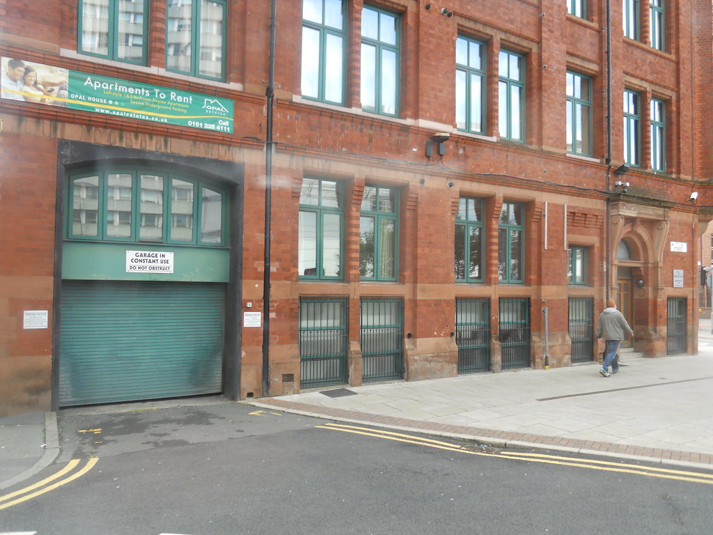 Whitworth Street, Manchester Taken on Friday 19th August Flickr