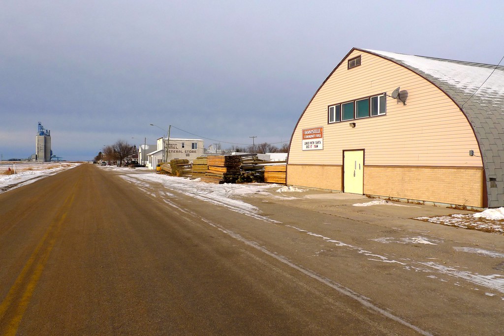 Fannystelle Community Hall / General Store / Grain Elevato… Flickr
