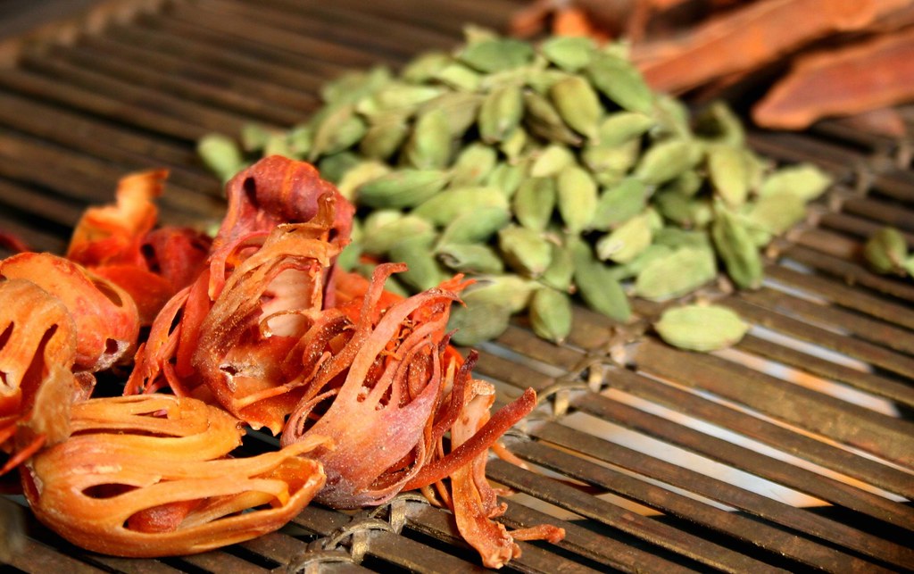 Spices from Kerela Mace Spice, Cardamom, Cinnamon... Swati Agarwal Flickr