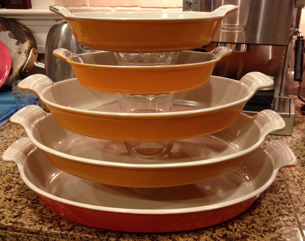 Le Creuset Au Gratin Dishes Set Of 2 / Newest 2 Quart Gratin Dish Sale Off 51 We are