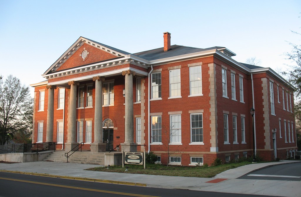 Old Americus GA High School Contributing Building Americ… Flickr