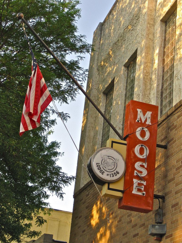 Moose Lodge, Yankton, SD Moose Lodge, 310 Walnut Street, Y… Flickr