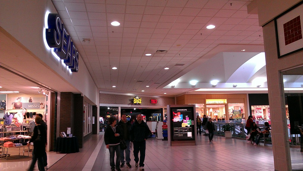 Crossroads Center Waterloo, Iowa Sears' Upper Level En… Flickr