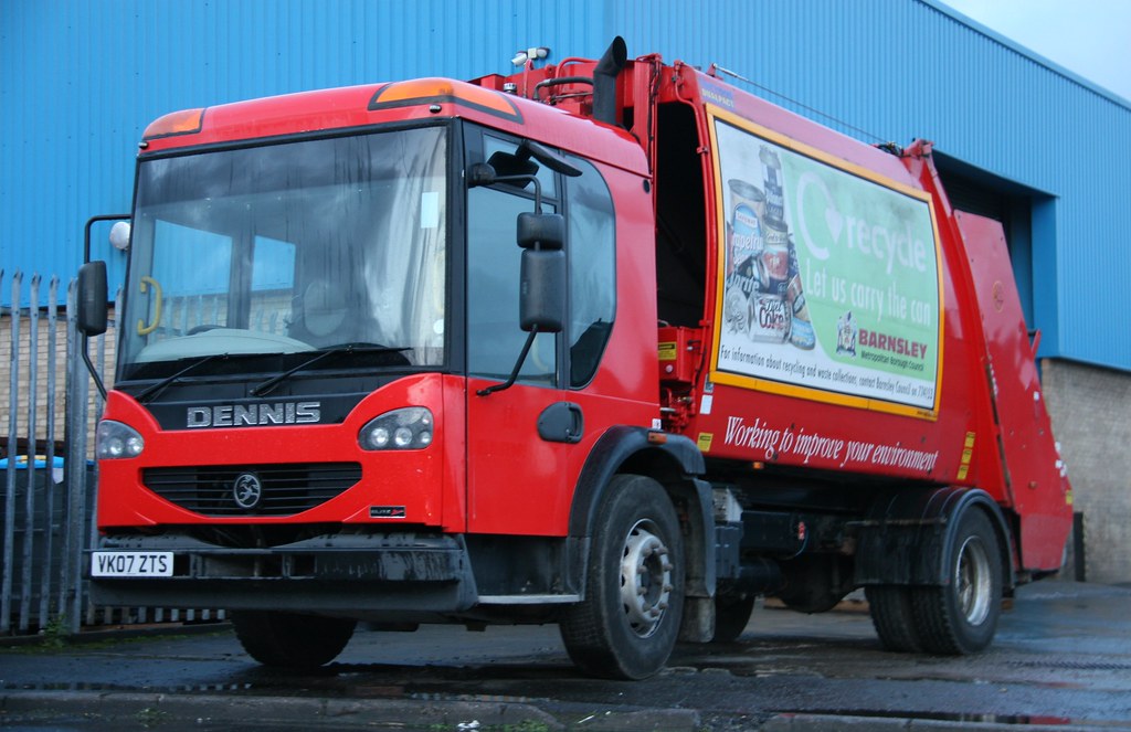Barnsley Borough Council Dennis Dustcart VK07ZTS Bodied By… Flickr