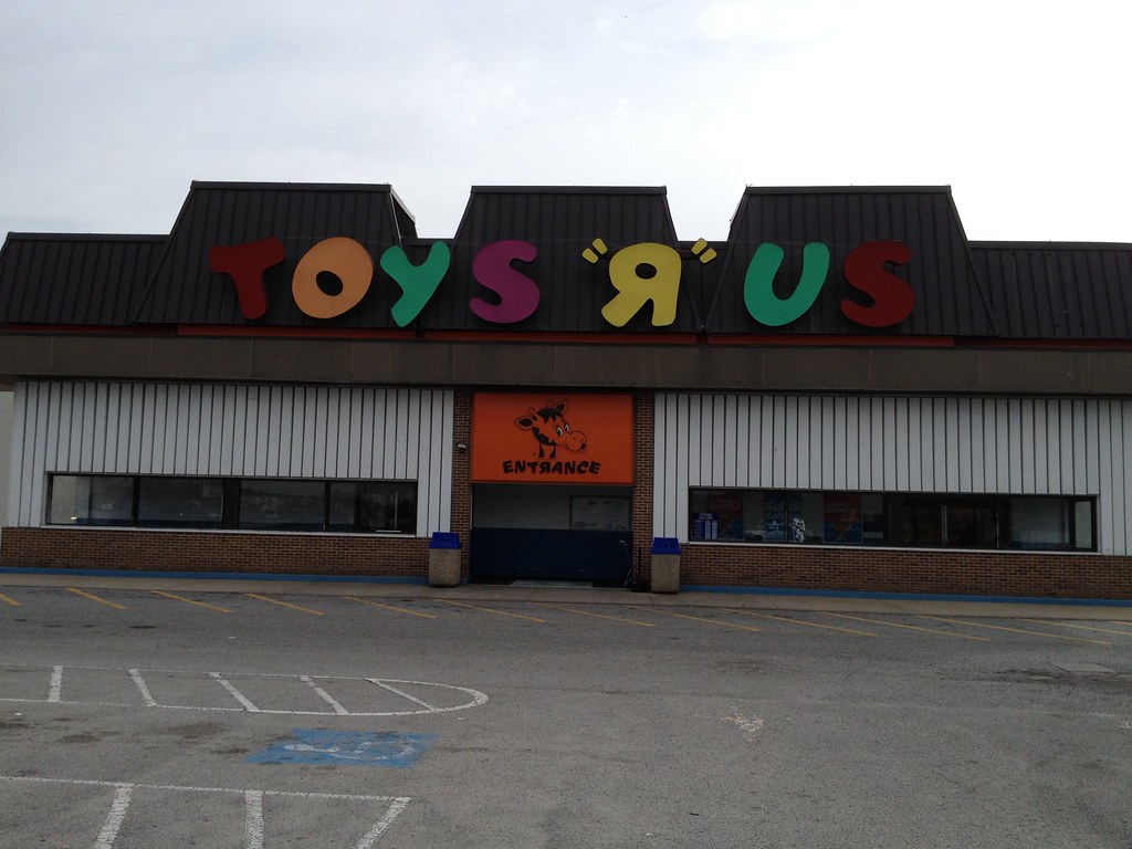Toys R Us North Charleston, SC January 2012 Mike Kalasnik Flickr