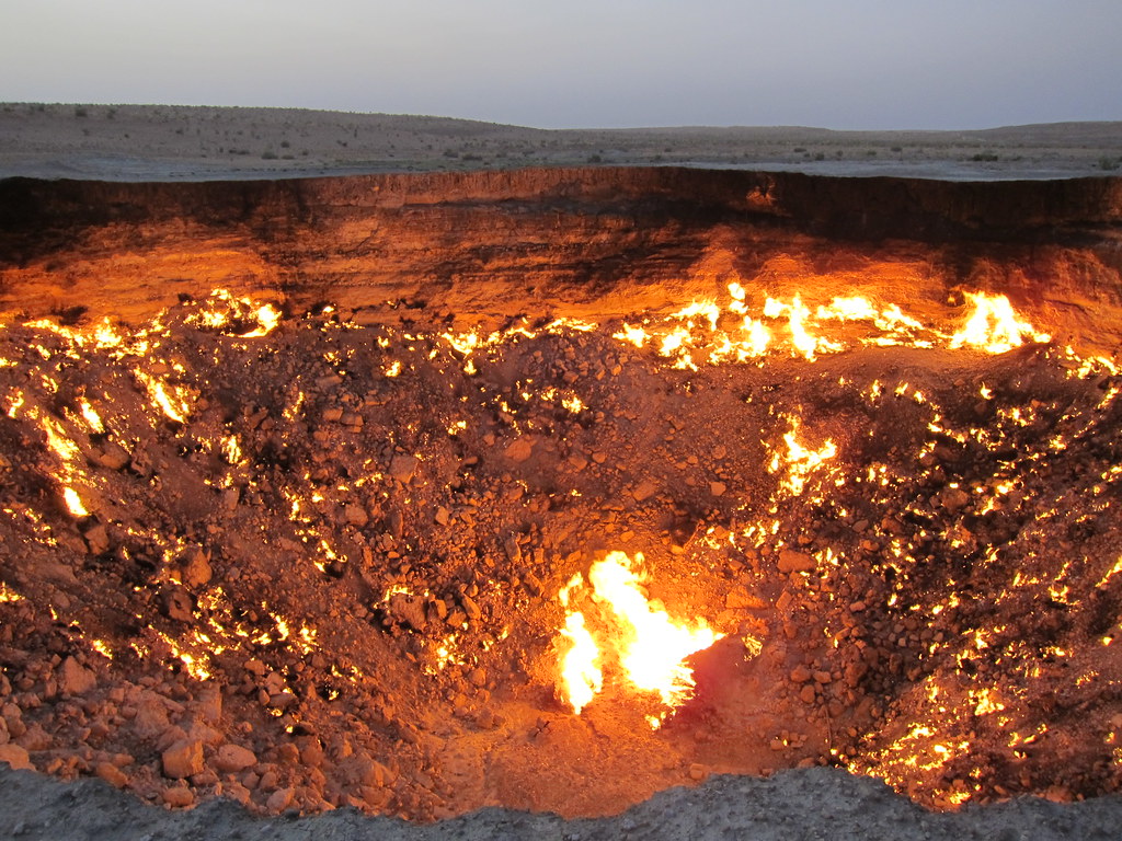 046img_3931.jpg This hole has been burning for forty year… Pete Berg Flickr