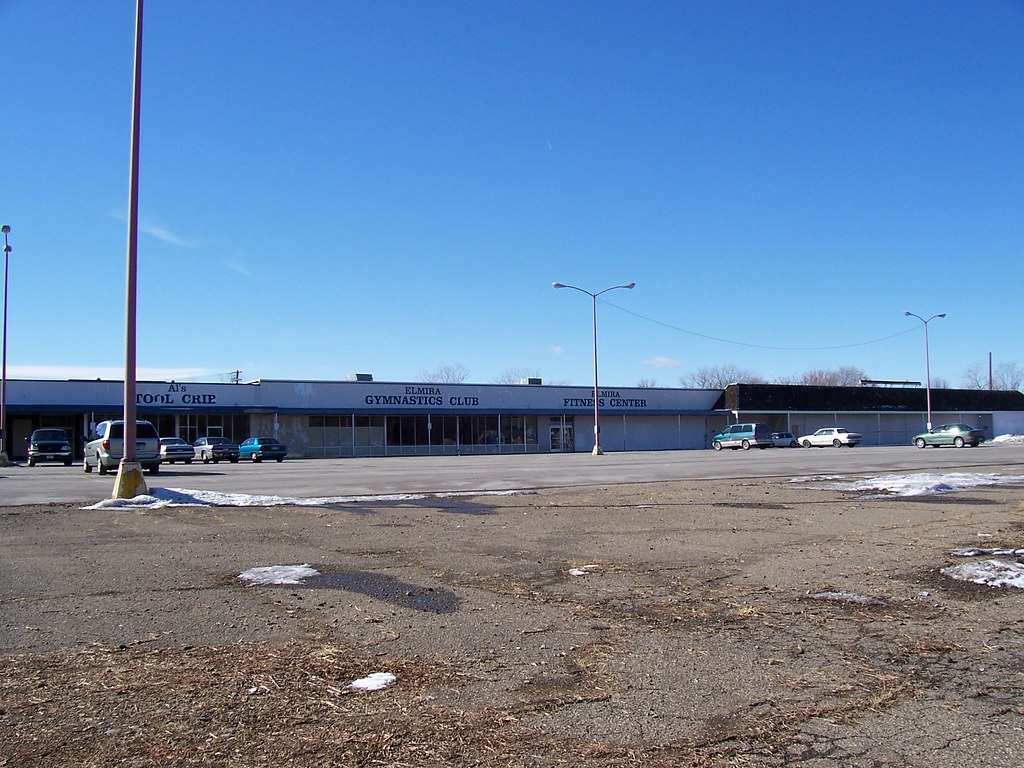 Erie Plaza Erie Plaza Elmira, New York Former Tenants Dan… Flickr