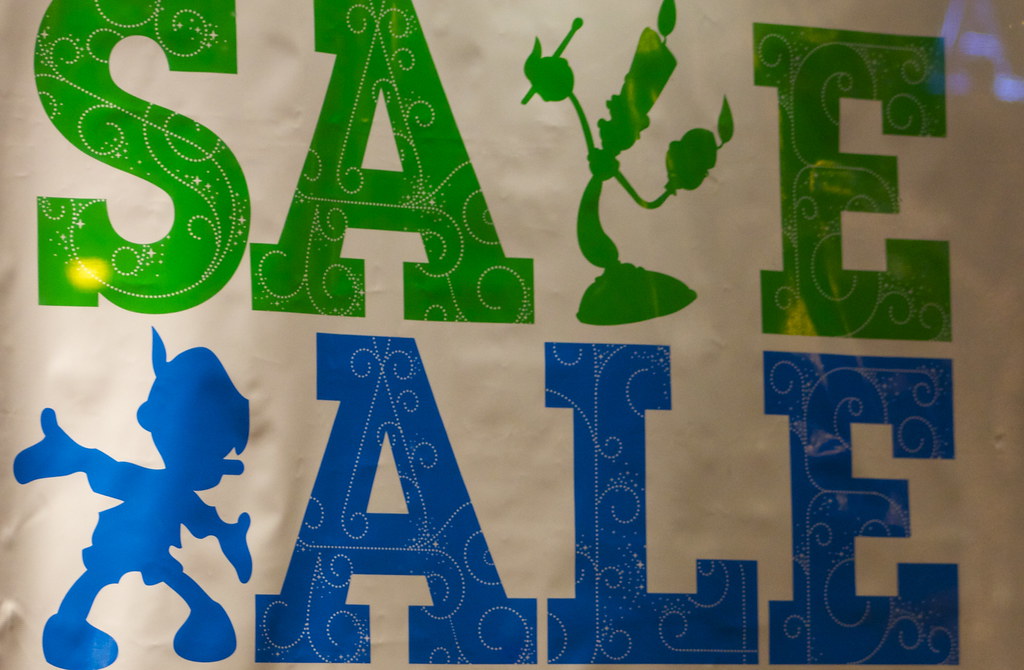 SALE, Disney Store, Michigan Avenue, Chicago, December 201… Flickr