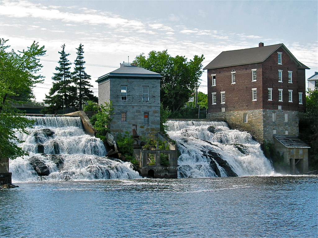 Lower Falls of the Otter Creek Vergennes, Vermont USA • Es… Flickr