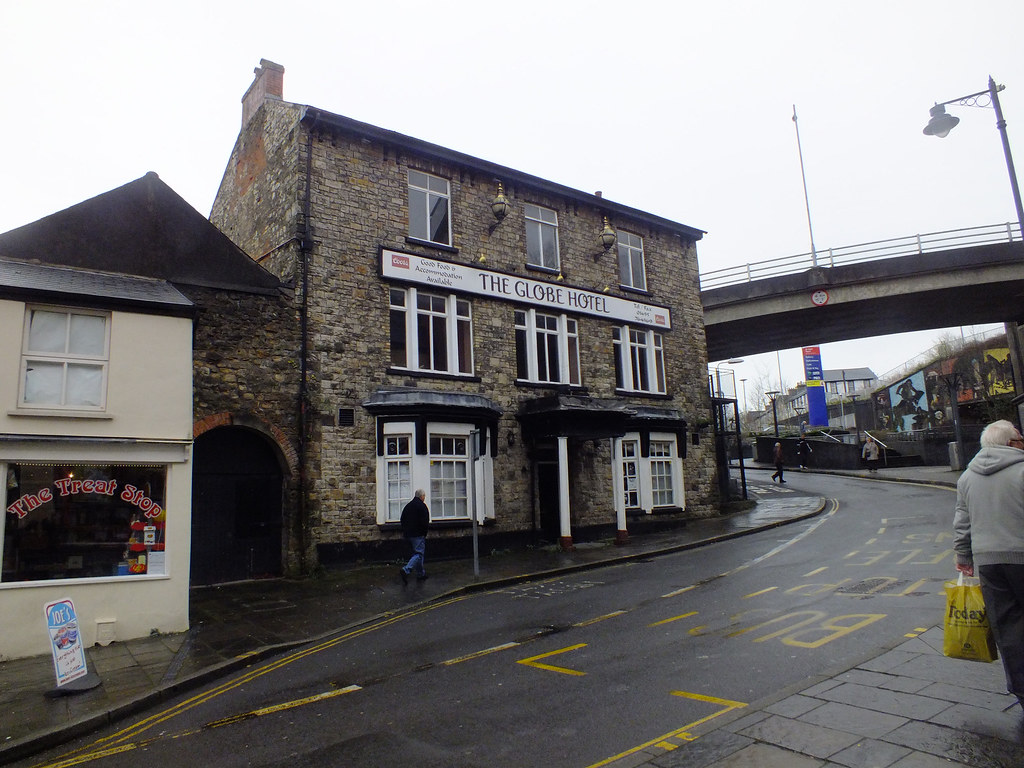 The Globe Hotel, Crane Street, Pontypool 6 February 2012 Flickr