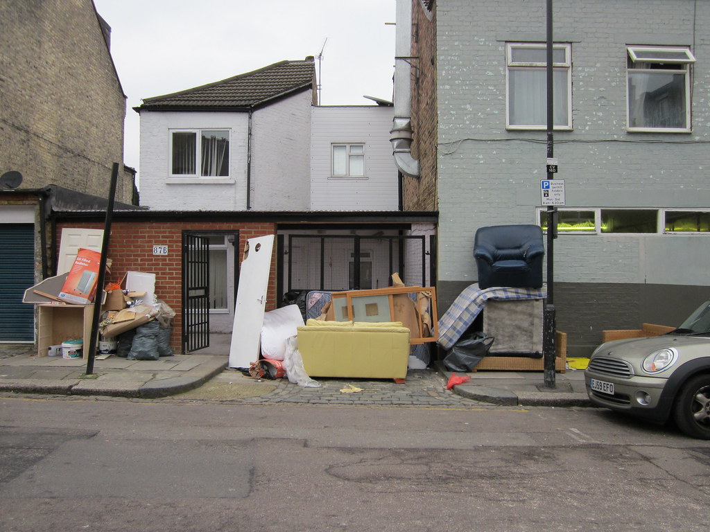 Outside 87B Cavendish Road N4 1 a photo on Flickriver