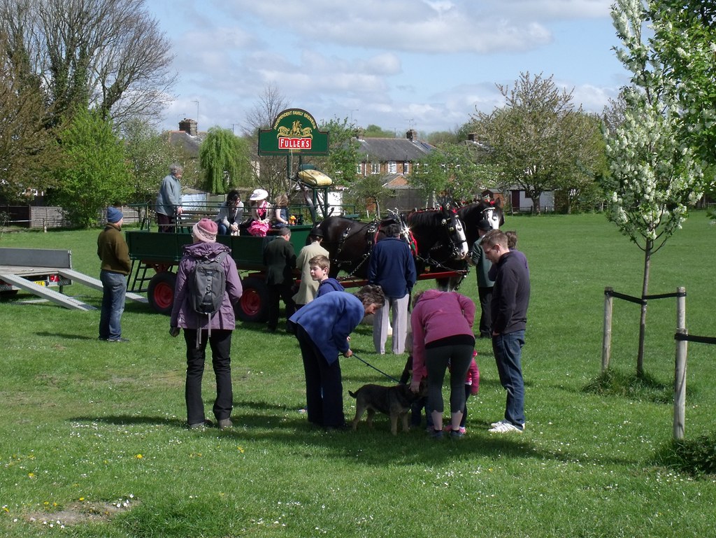 Weston Turville April 2014 Flickr