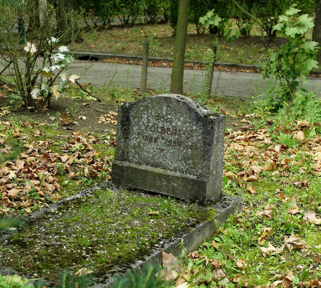 Cimetière parisien de Thiais Cimetière parisien de Thiais … Flickr