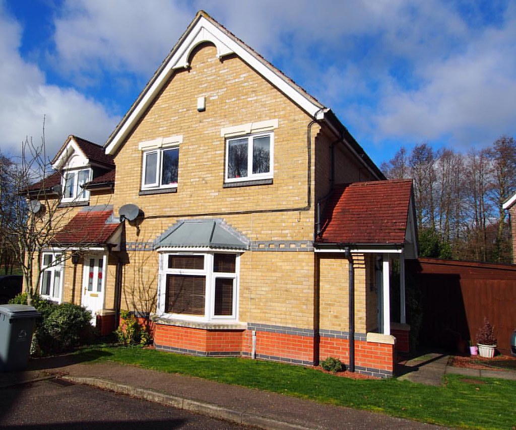 PRICE REDUCTION Barleyfield Road, Horsford, NR10 3RP £235,… Flickr