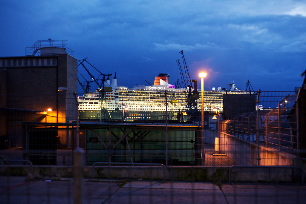 _MG_0450 RMS Queen Mary 2 in dry dock at Blohm + Voss Repa… Flickr