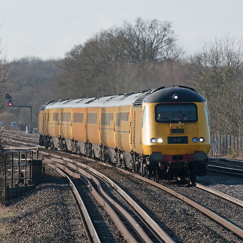 Network Rail NMT at Twyford HST Class 43 power car 43013