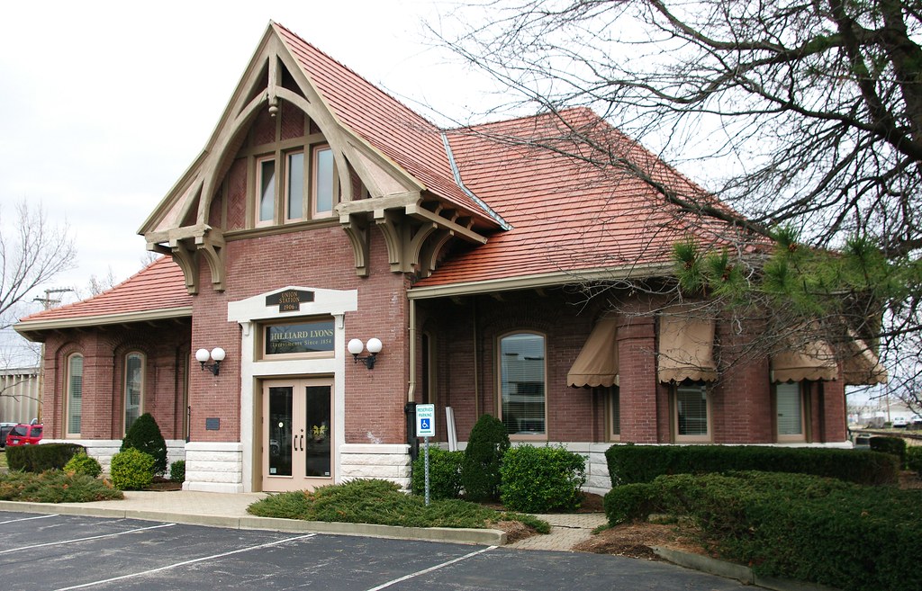 Owensboro, KY Union Station Built in 1906 to serve Louisvi… Flickr