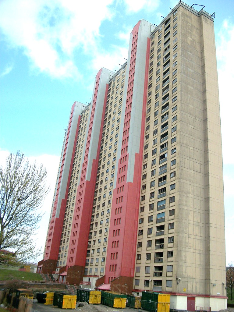 Red Road Flats, Glasgow The iconic Red Road flats in Glasg… Flickr