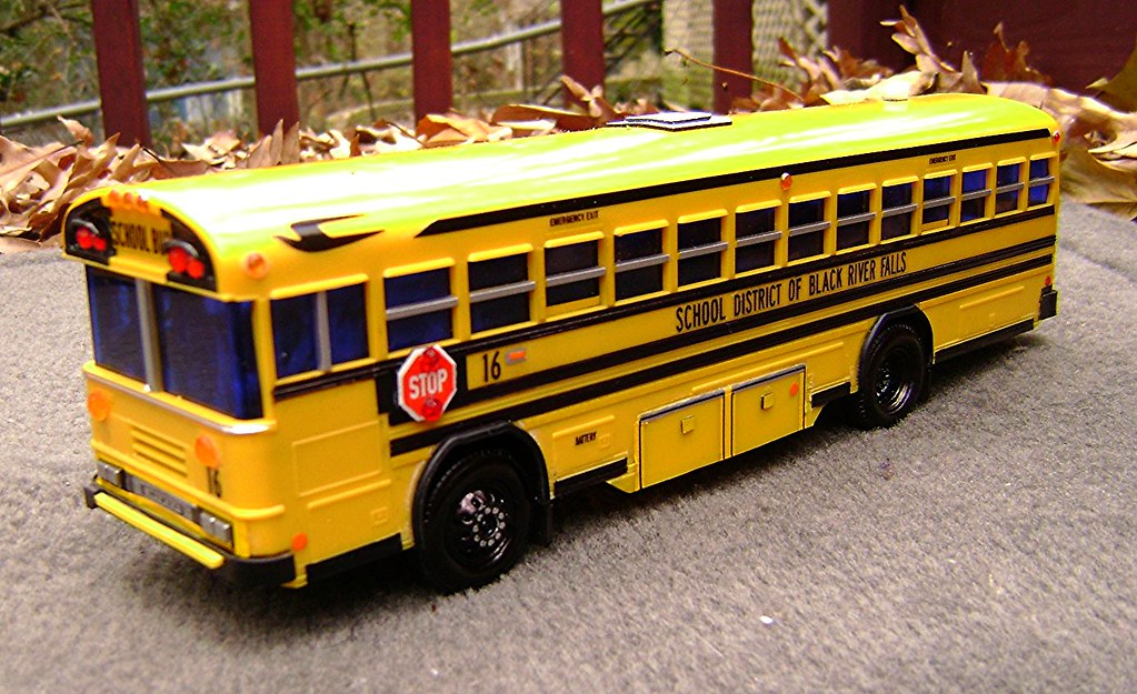 WISCONSIN BLUE BIRD BUS SCHOOL DISTRICT OF BLACK RIVER F… Flickr