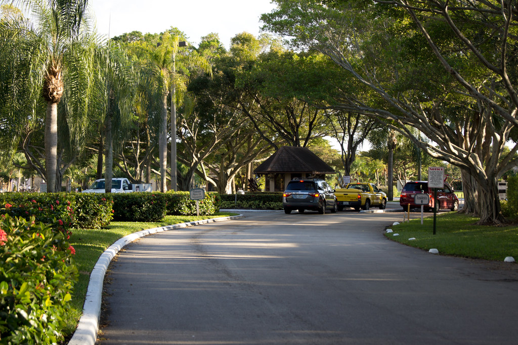 Centura Parc Coconut Creek071.jpg Centura Parc, Coconut… Flickr