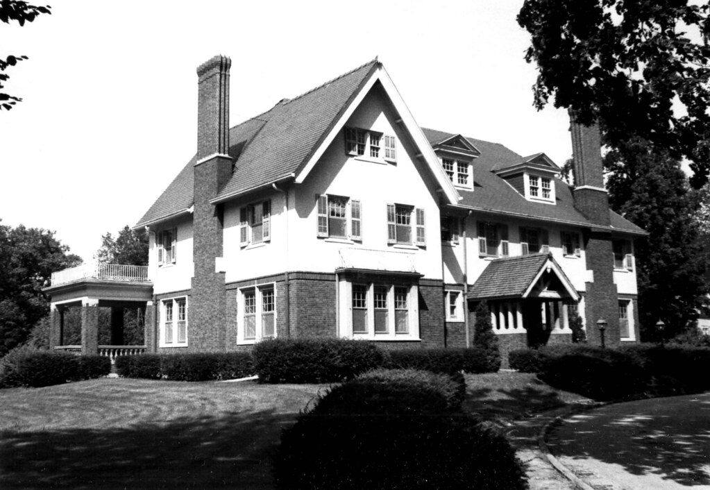 2301 Center Avenue, Bay City, Michigan Constructed in 1910… Michigan State Historic