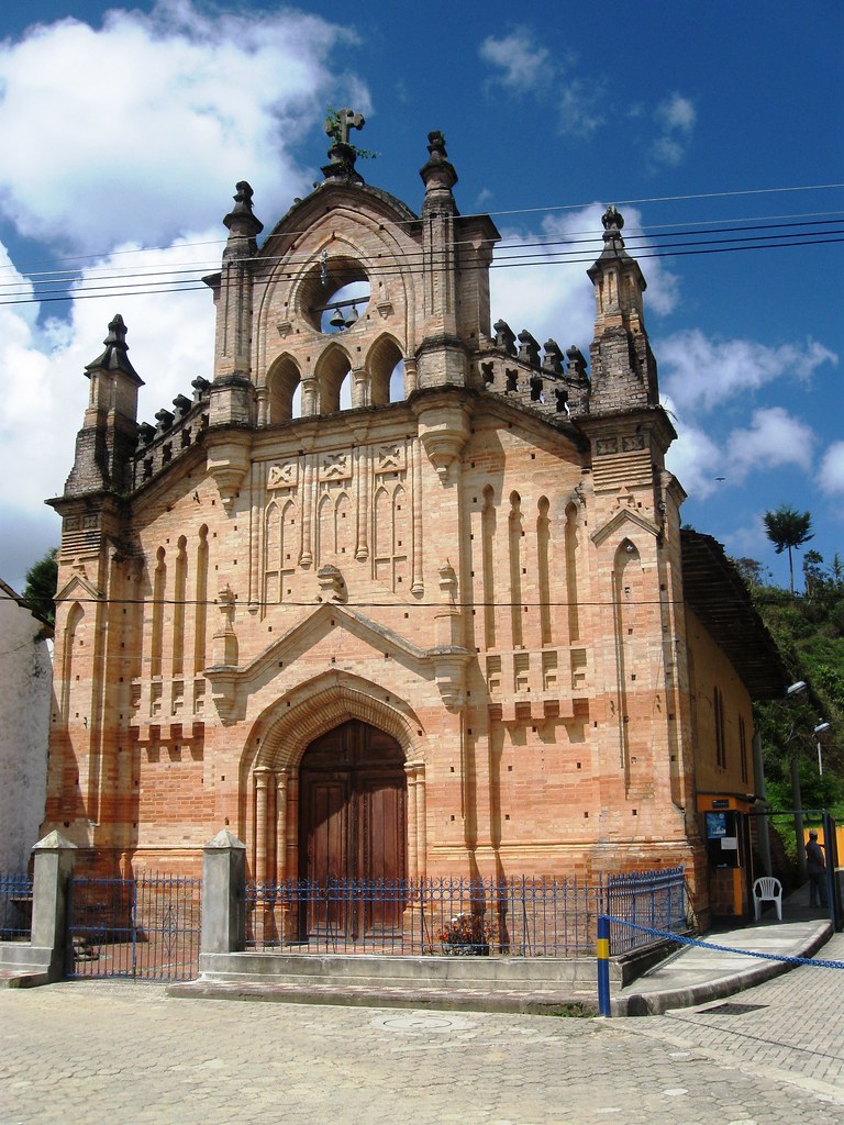 Capilla en el municipio de Santo Domingo, Antioquia. Flickr