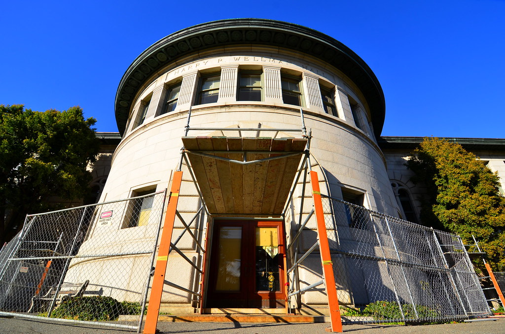 Construction on Wellman Hall calebcarson Flickr
