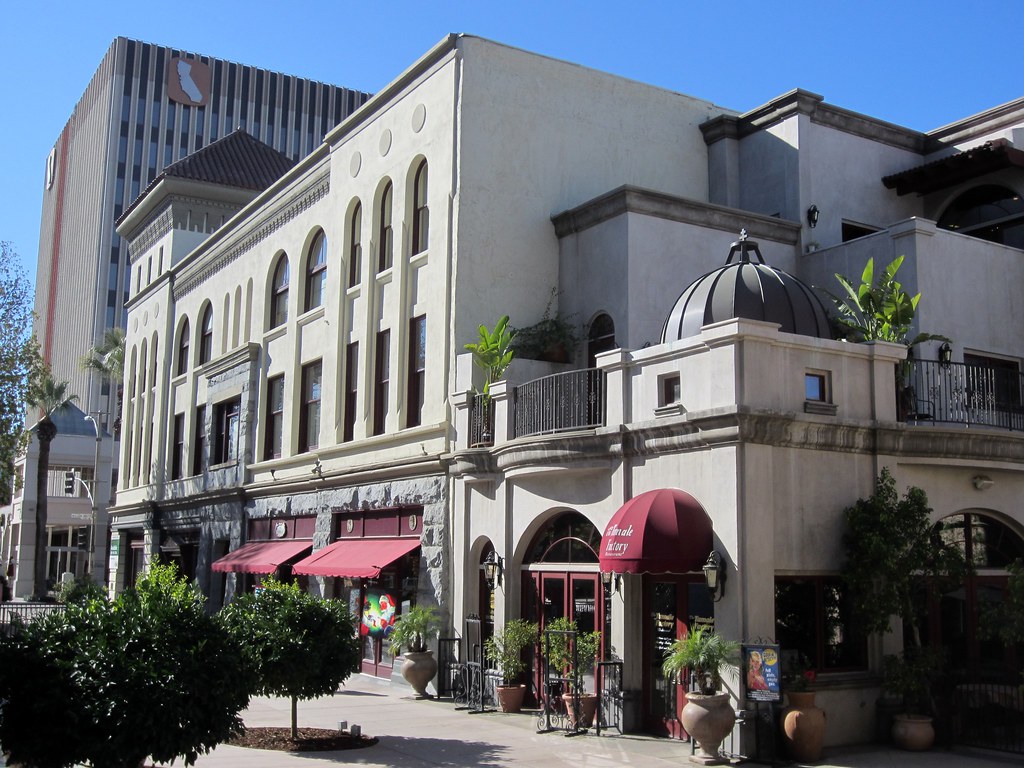 Loring Building 21. Loring Building (3673 Main Street) bui… Flickr