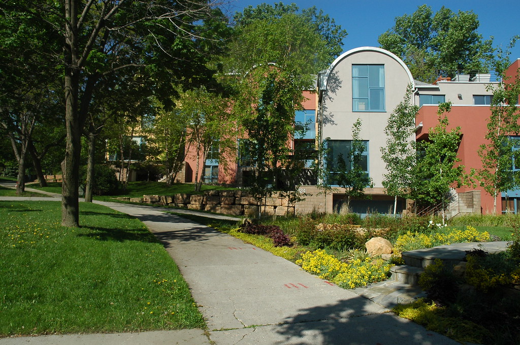 Kenwood Parkway, Minneapolis Todd Jacobson Flickr