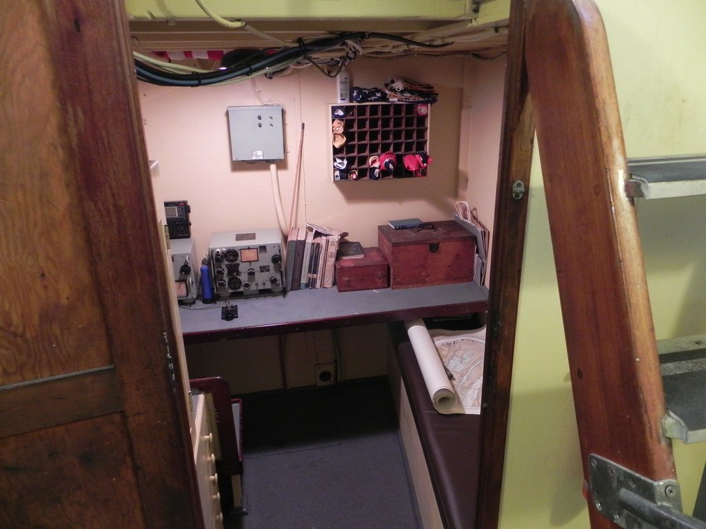 Radio room 85ft USAAF crash boat P520 Greg Flickr