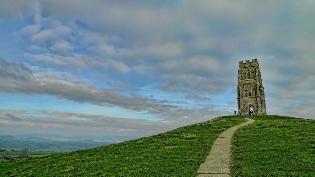 Glastonbury Tor, Somerset Glastonbury Tor is a hill at Gla… Flickr