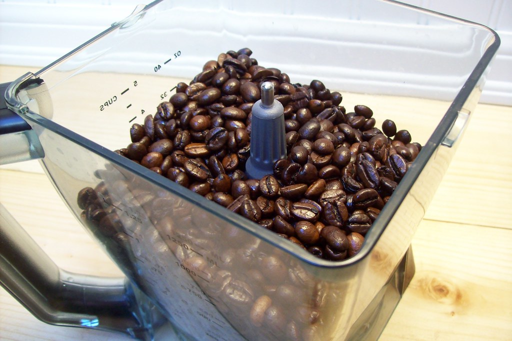 Coffee ready to grind in the Ninja 1100 10 oz of coffee be… Flickr
