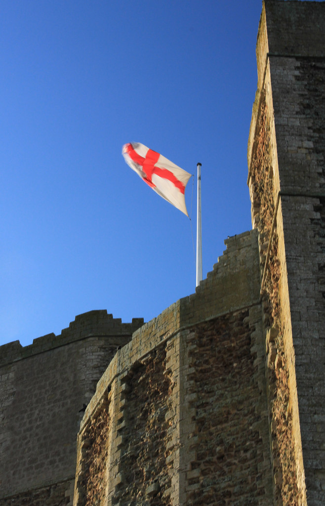 Orford Castle en.wikip… Flickr